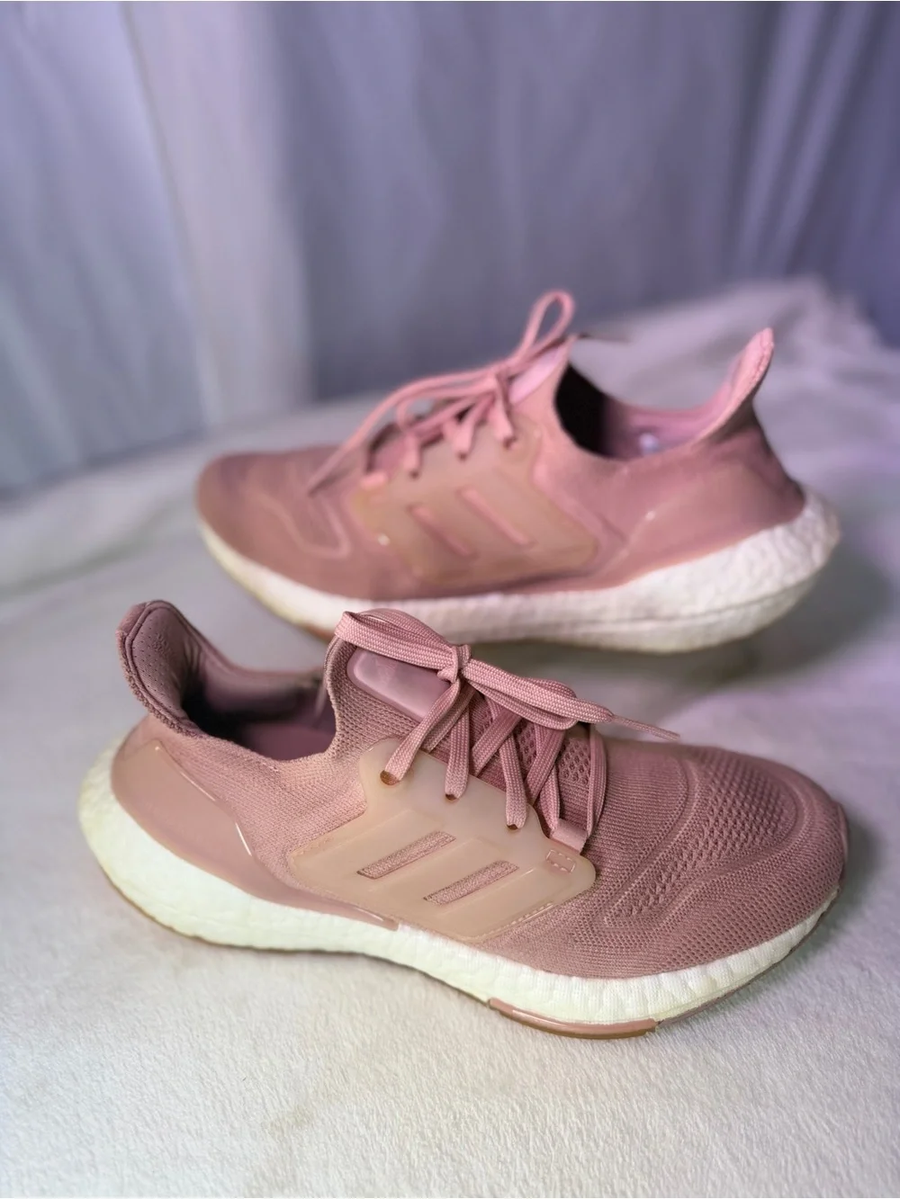 adidas Women’s Pink Knit Running Sneaker